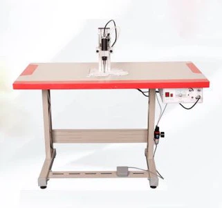 Ultralydmaske øreløkke svejsemaskine